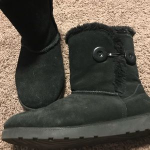 Black Snow Boots